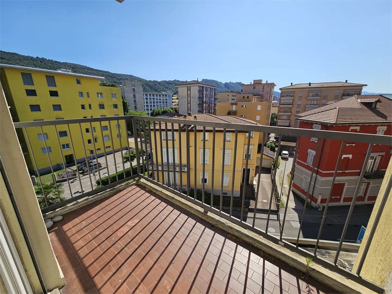 ... , Wohnung zu vermieten, 6830 Chiasso