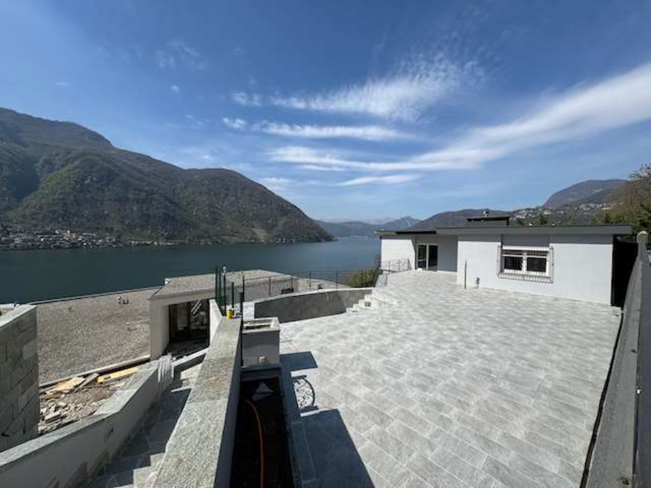 ... , Villa zu vermieten, 6825 Capolago