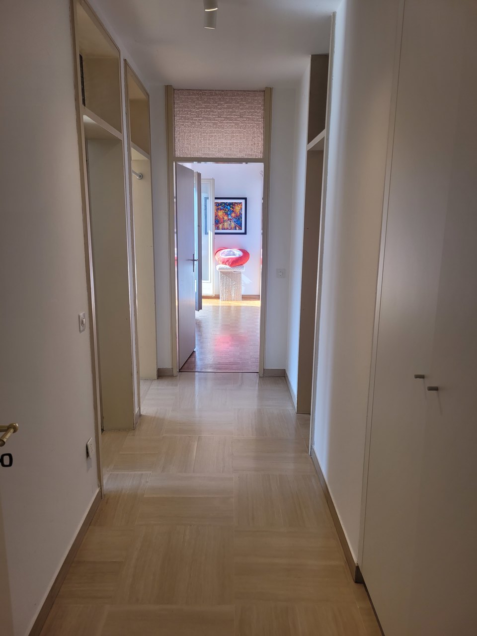 Corridoio con accesso alle camere , Attikawohnung zu verkaufen, 6816 Bissone